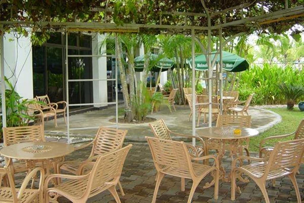 Pattaya Country Club & Resort Ban Pong  Extérieur photo