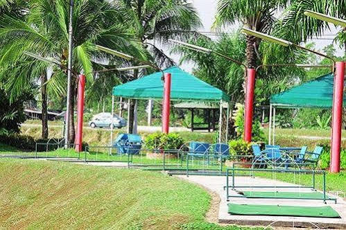 Pattaya Country Club & Resort Ban Pong  Extérieur photo